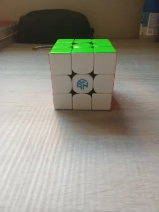 Cubo de Rubik GAN 3x3
