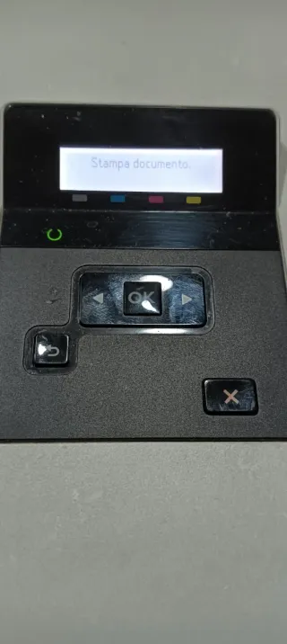 Stampante Laser Colore HP Color LaserJet M452dn.