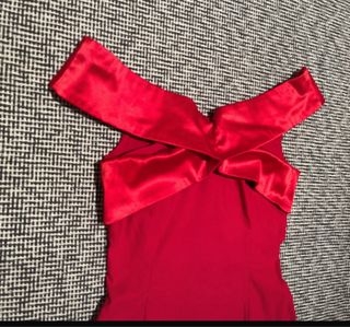 Vestido rojo elegante para fiesta