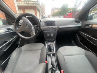 Opel Astra 1.7 CDTI 100CV