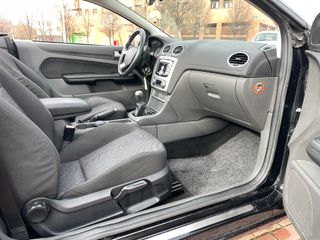 FORD FOCUS CC 1.6i CABRIO