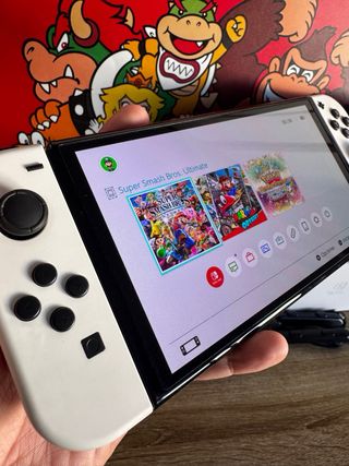 Nintendo Switch OLED CÓMO NUEVA + accesorios