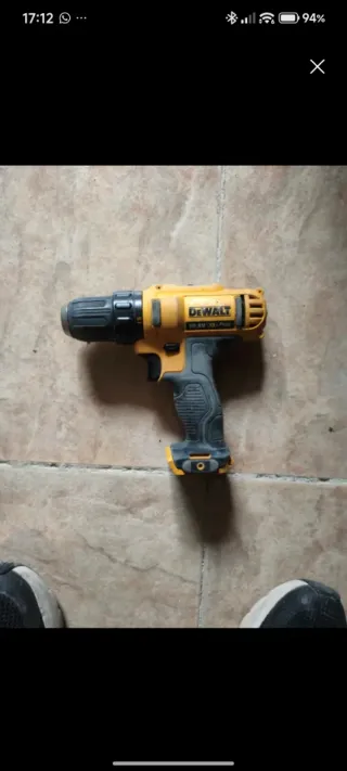 Taladro Dewalt 10.8V para piezas