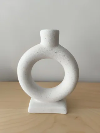 Portacandele Circolare in Ceramica Bianca