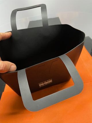 Shopper bag Wycon in gomma nera