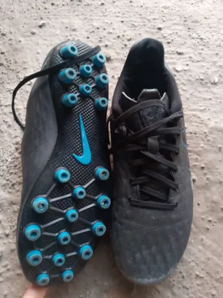 Zapatillas Fútbol Nike Talla 40