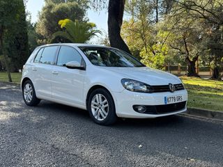 Volkswagen Golf Sport