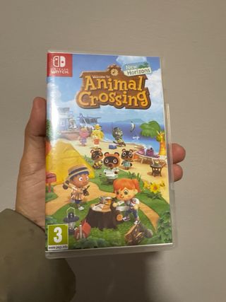 Nintendo Switch OLED 2024 COMO NUEVA + animal cros