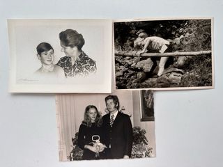 Lotto di 35 vecchie foto e scatola di sigari