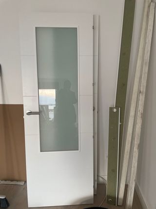 2 Puertas Blancas Lacadas con Cristal