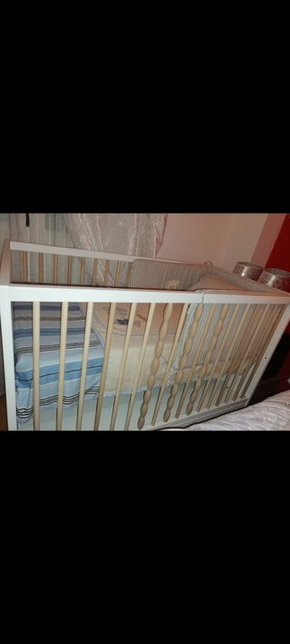 Cuna cajón Ikea y colchón visco Maxcolch