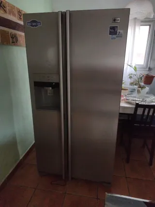 Frigorífico americano LG