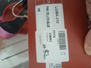 Sandalias EXE sin estrenar, colores vibrantes,