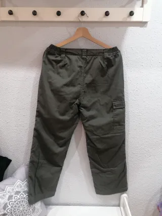 Pantalón de caza y montaña verde