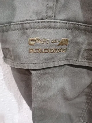 Pantalón de caza y montaña verde