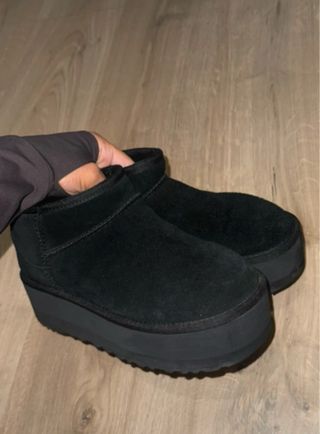 Botas UGG Mini Plataforma Negras