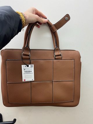 Bolso marrón Zara