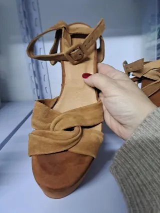 Sandalias Ante Tacón Alto Slowlove