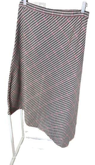 Falda Soyaconcept cuadros blanco y rosa