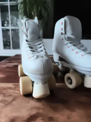 Patines Artísticos Blancos talla 34