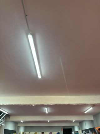 Focos LED luz blanca para tiendas, cocheras y nave