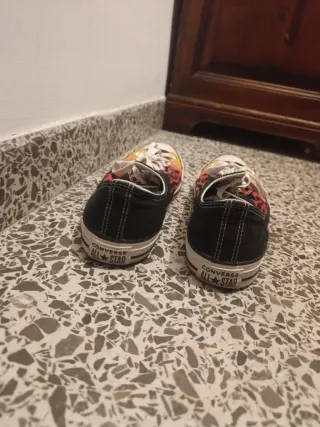 Converse Talla 43 Diseño Llamas