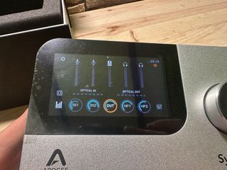 Interfaz de Audio Apogee Symphony Desktop