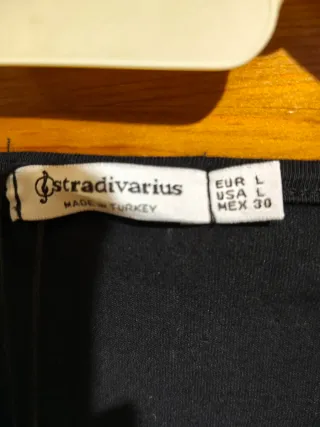 Top fiesta Stradivarius mangas transparentes