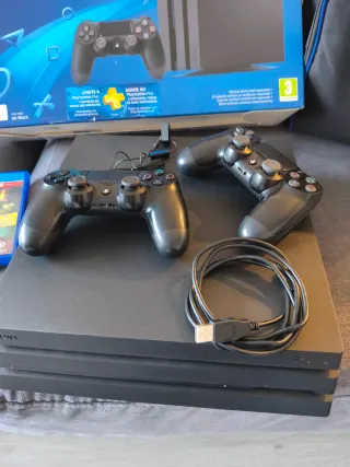 Consola PS4 Pro Negra + 2 Mandos