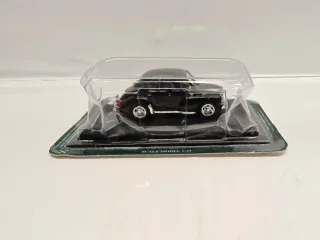 Renault 4CV Scala 1:43 Del Prato
