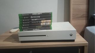 Xbox One con 7 juegos