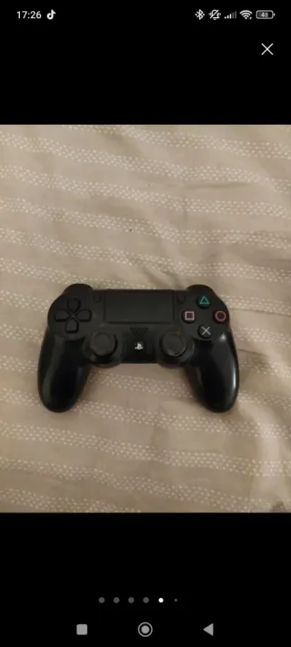 PS4 500GB Negra+ Mando Negro