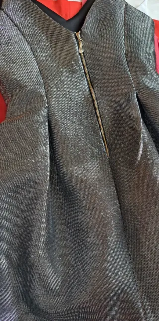 Vestido fiesta plateado brillante