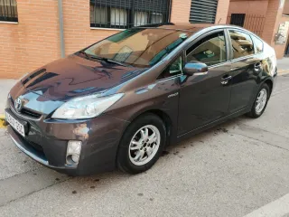 Toyota Prius 2010