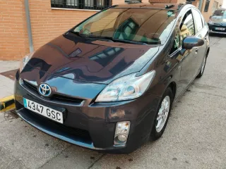 Toyota Prius 2010