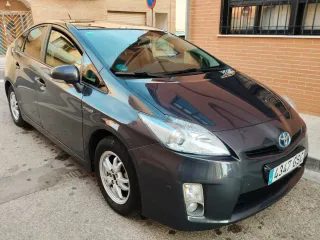 Toyota Prius 2010