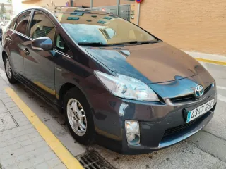 Toyota Prius 2010