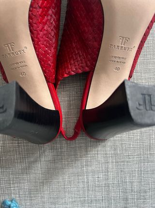 Sandalias Farrutx Rojas Tejidas Tacón