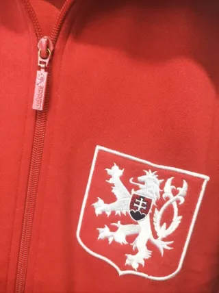 Chaqueta Adidas Vintage Checoslovaquia Fútbol Roja