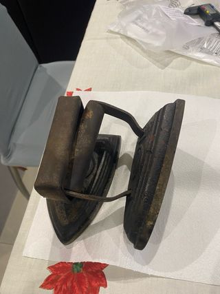 2 Planchas antiguas de hierro