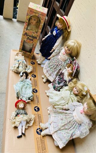 Antiche bambole in porcellana