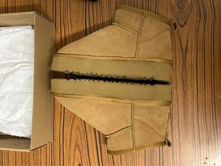 Botas UGG Beige Talla 37