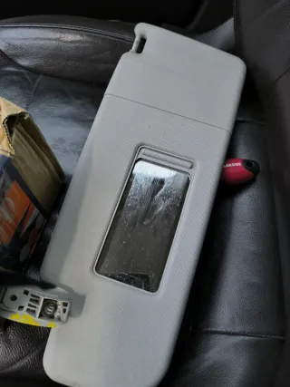 Parasol Passat B7 2011, lado del conductor