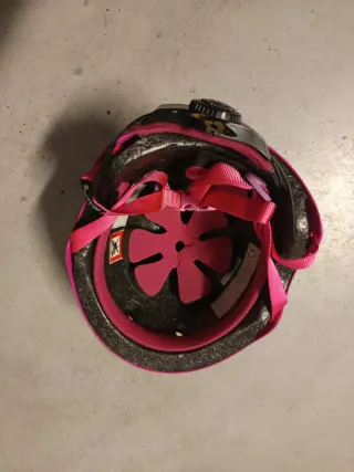 Casco infantil rosa SEAFOR