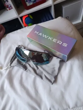 Gafas de sol Hawkers azules y plateadas