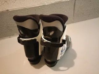 Botas de esquí para niños talla 34/35 de pie