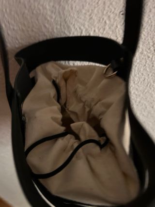 Bolso Cubo Esqueleto Negro y Beige