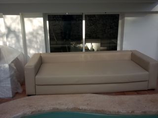 Sofá grande beige 3-4 plazas