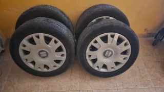 4 Llantas con Tapacubos Nuevas Seat leon mk2 2007