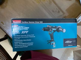 Taladro Percutor Makita 40V Max HP001GZ